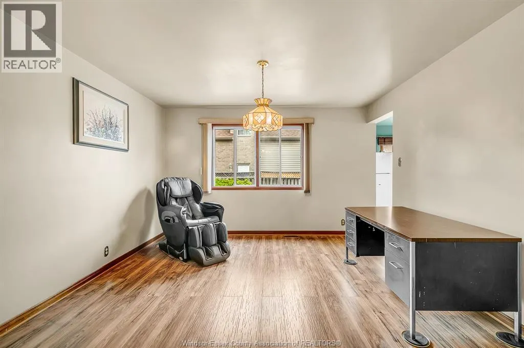 2862 MANGIN CRESCENT