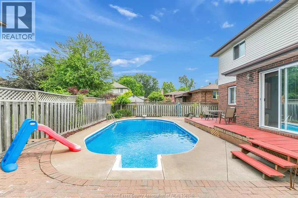 2862 MANGIN CRESCENT