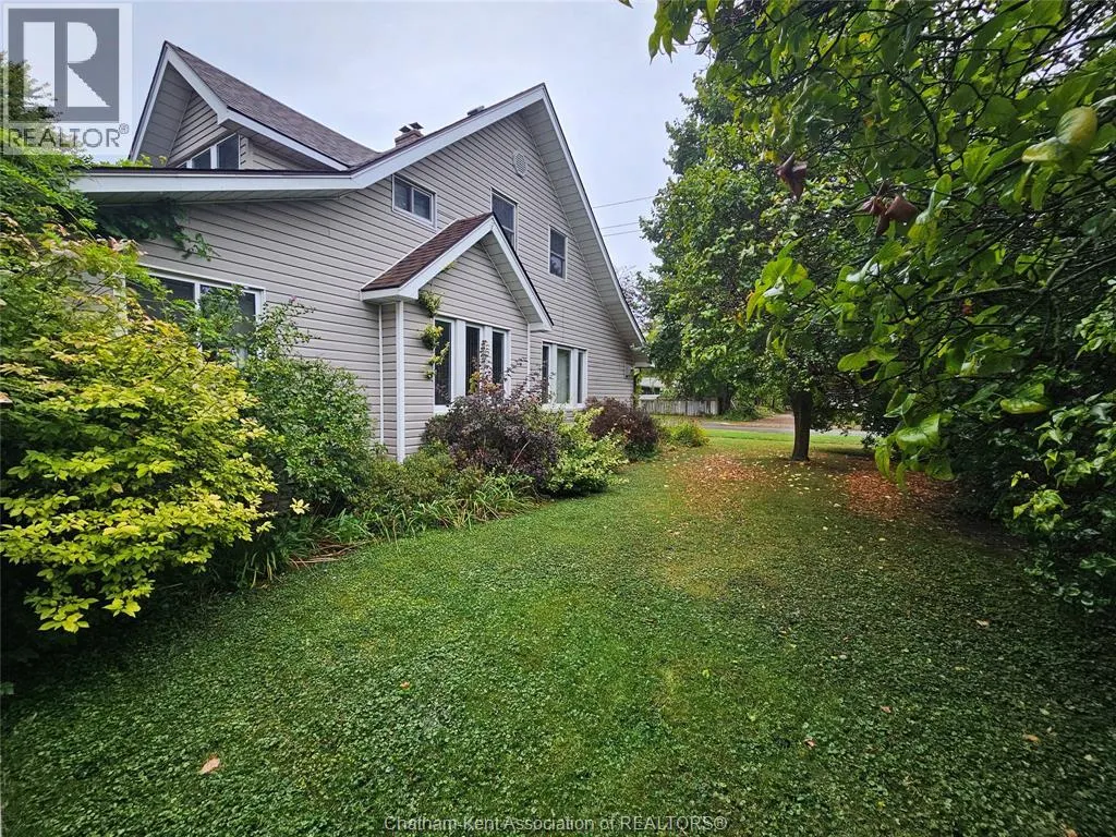418 Gillard STREET