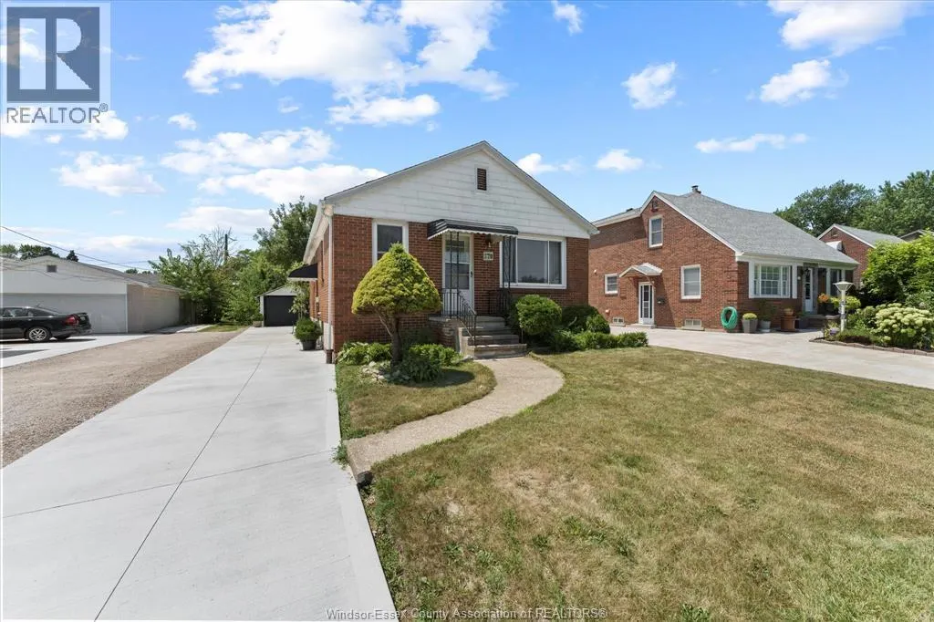 379 LAUZON ROAD
