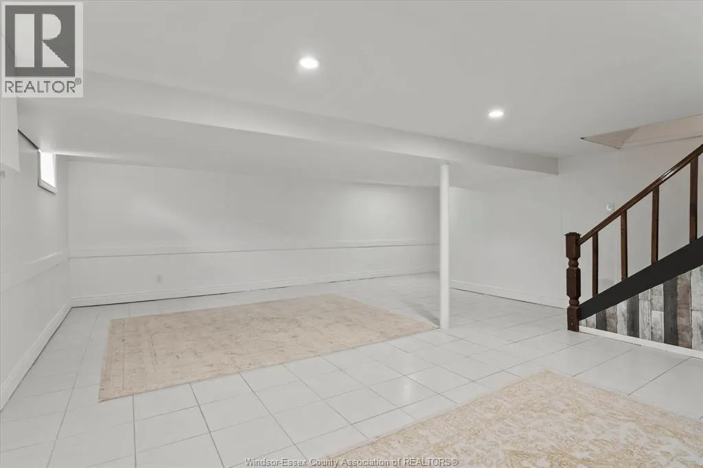 379 LAUZON ROAD