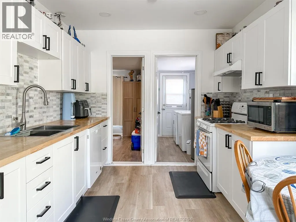 1639 ST LUKE