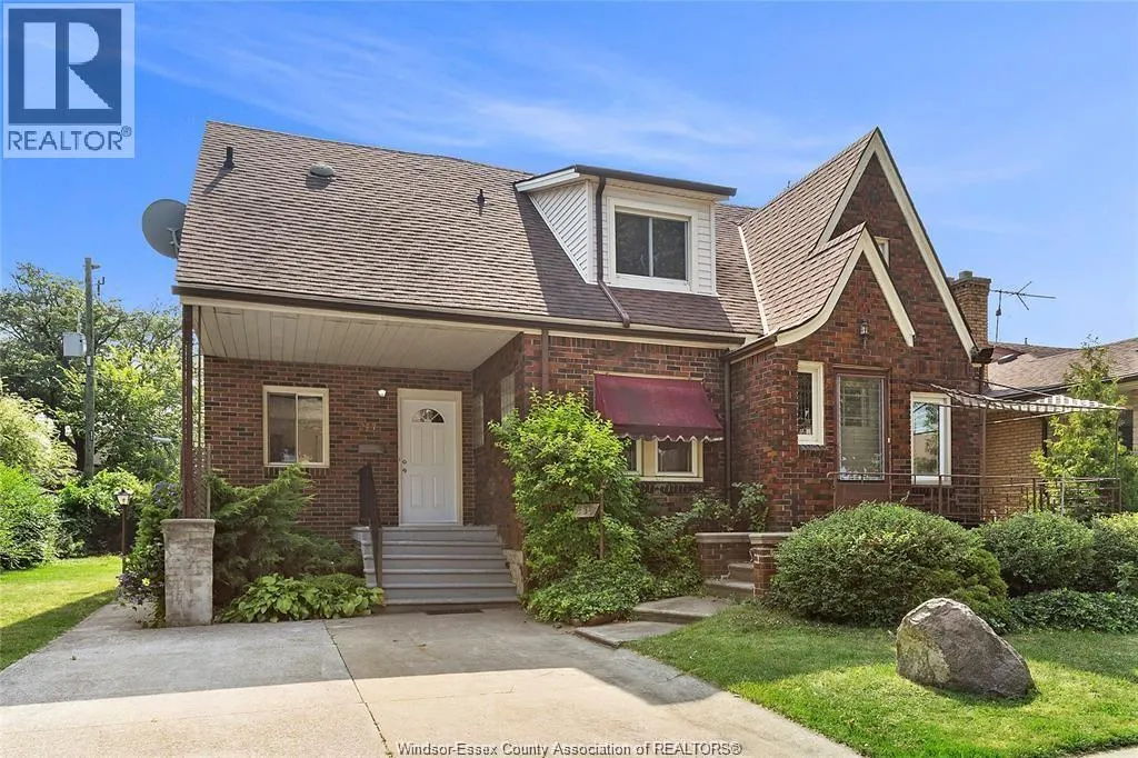 277 Villaire AVENUE