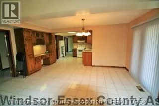 586 DRESDEN PLACE