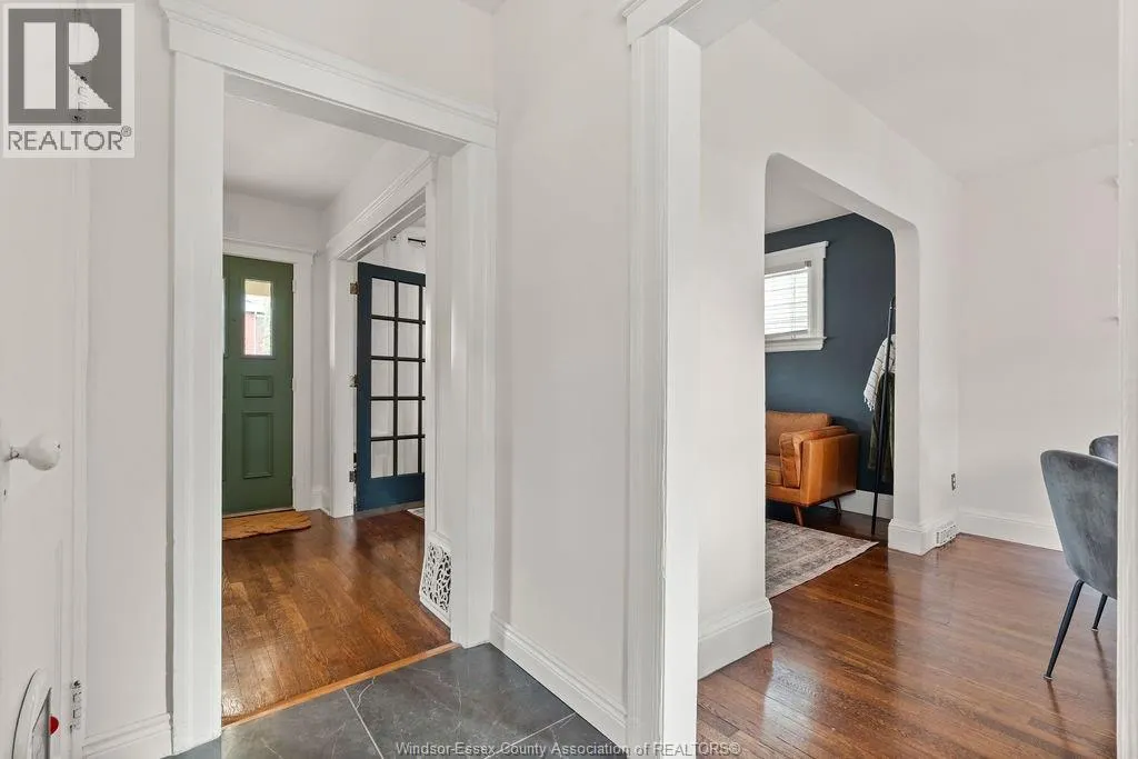 785 Moy Ave.