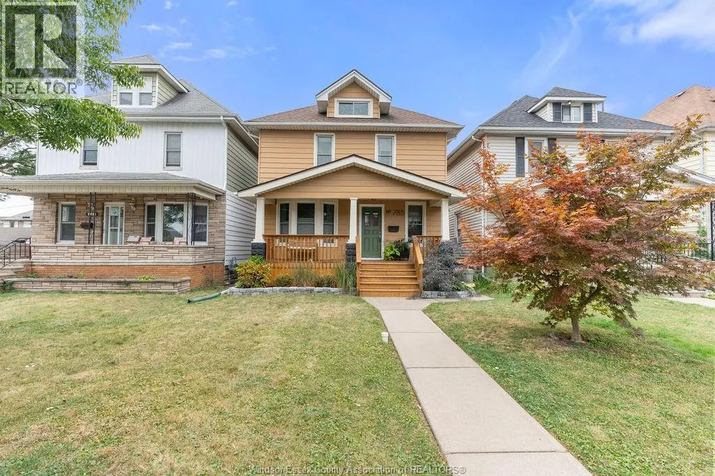 785 Moy Ave.