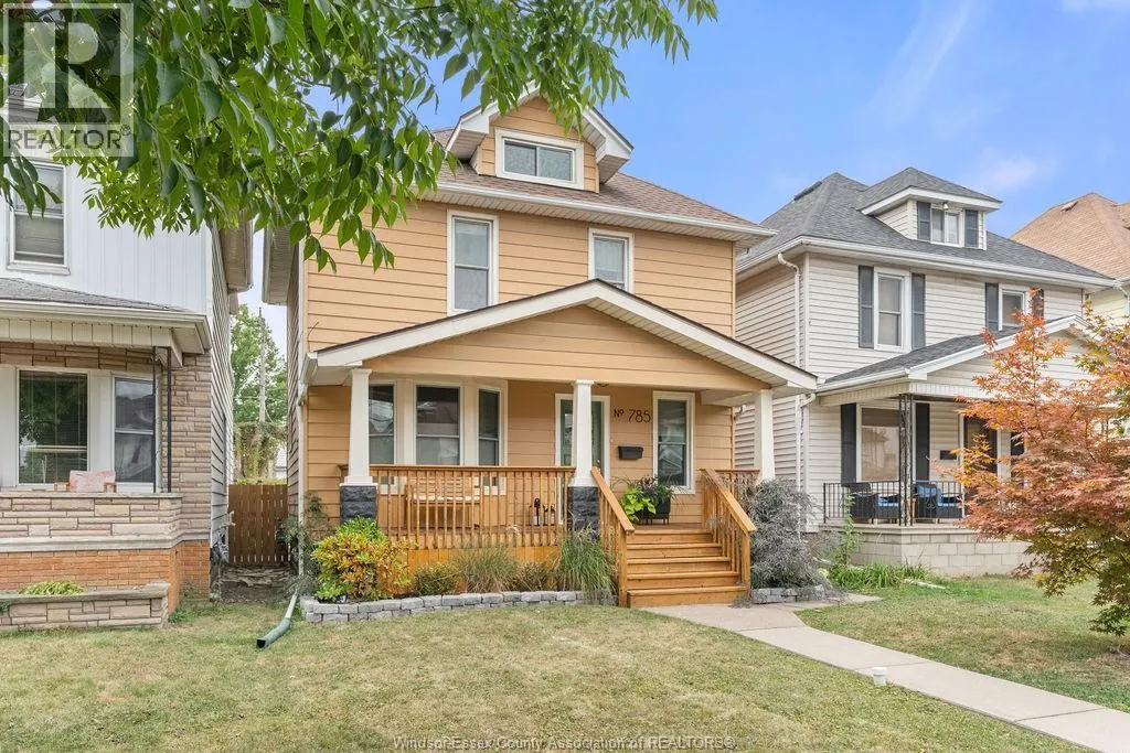785 Moy Ave.