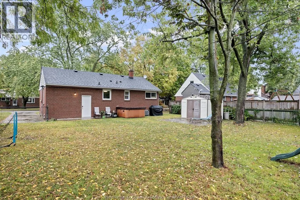 2555 VIRGINIA PARK