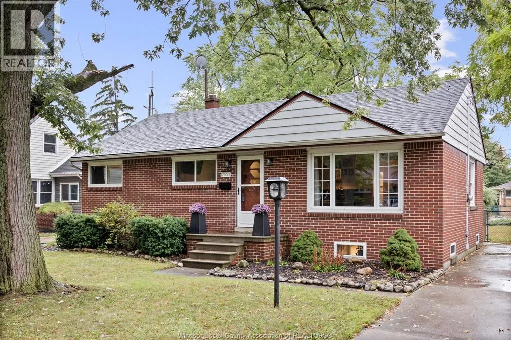 2555 VIRGINIA PARK