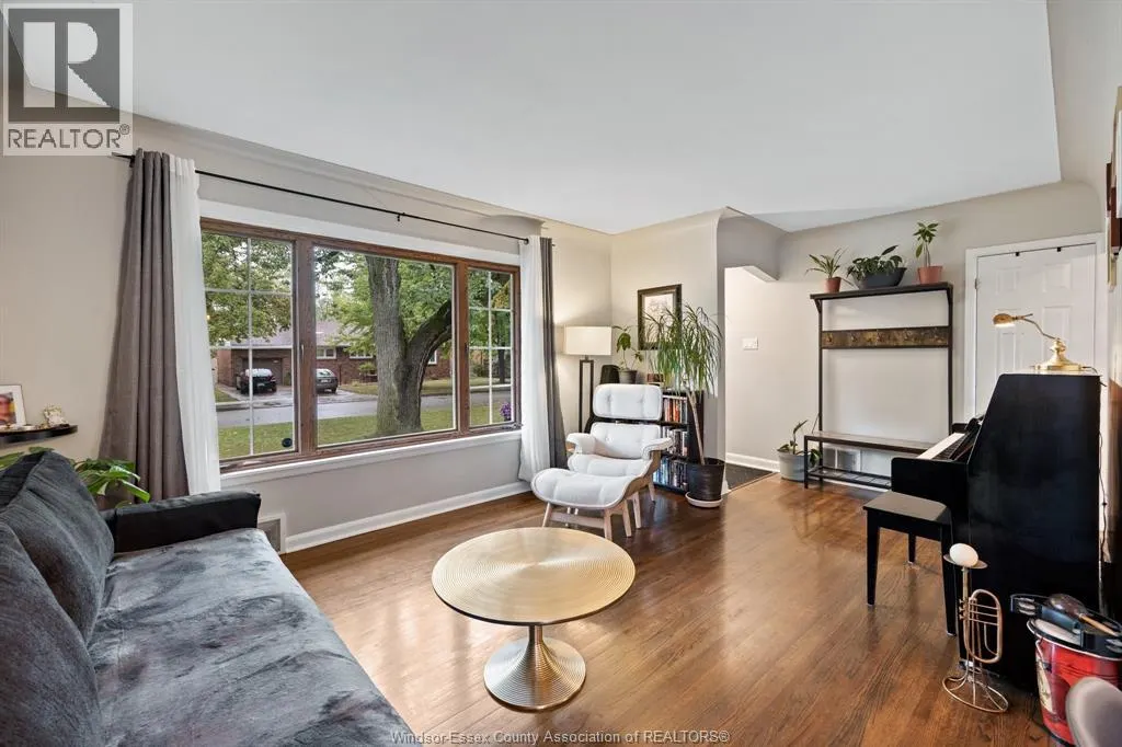 2555 VIRGINIA PARK