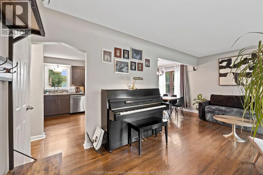 2555 VIRGINIA PARK