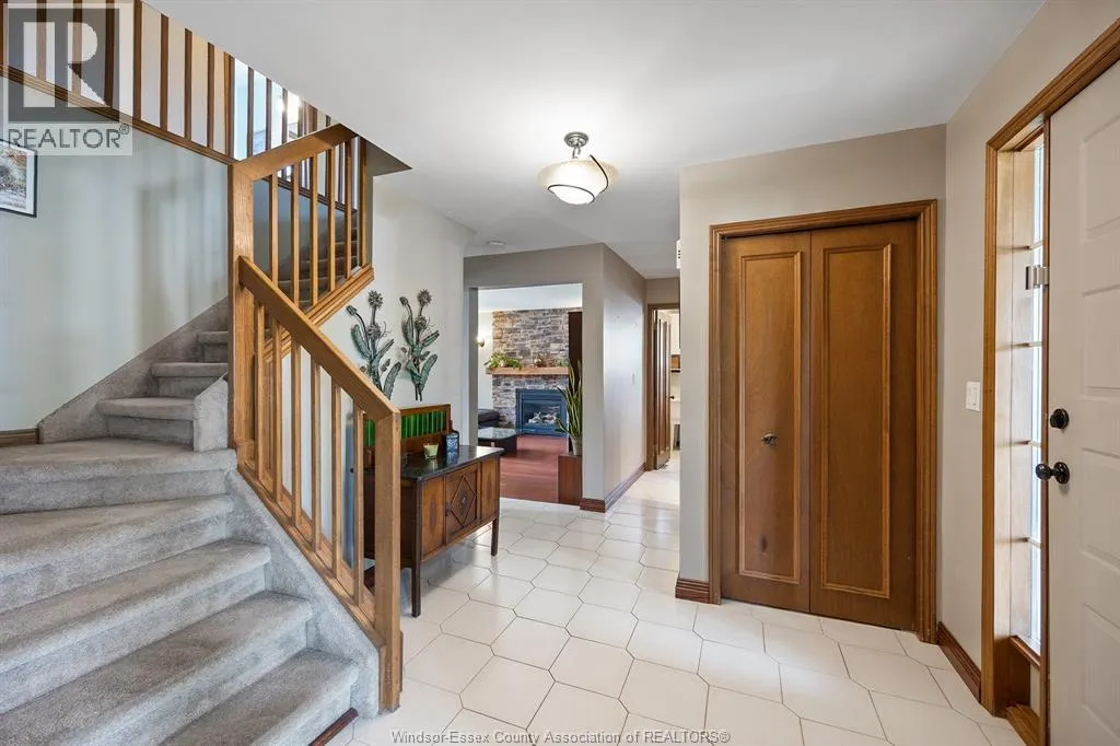 595 BRUNELLE