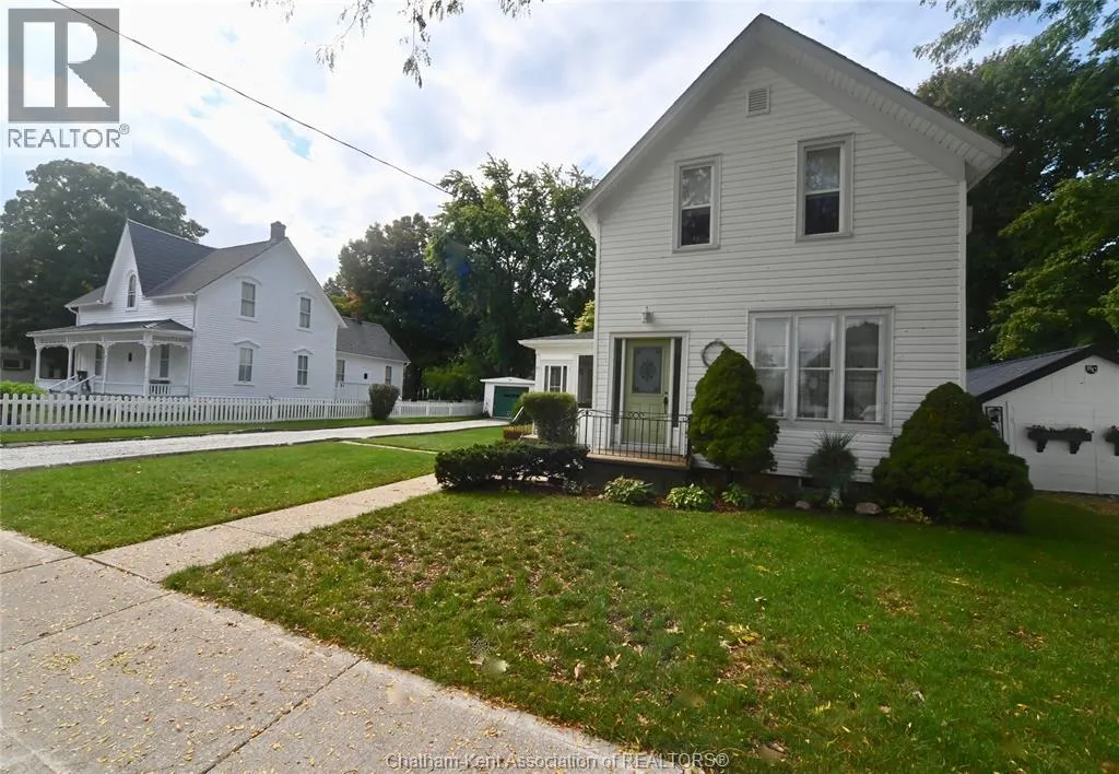 51 Erie STREET South