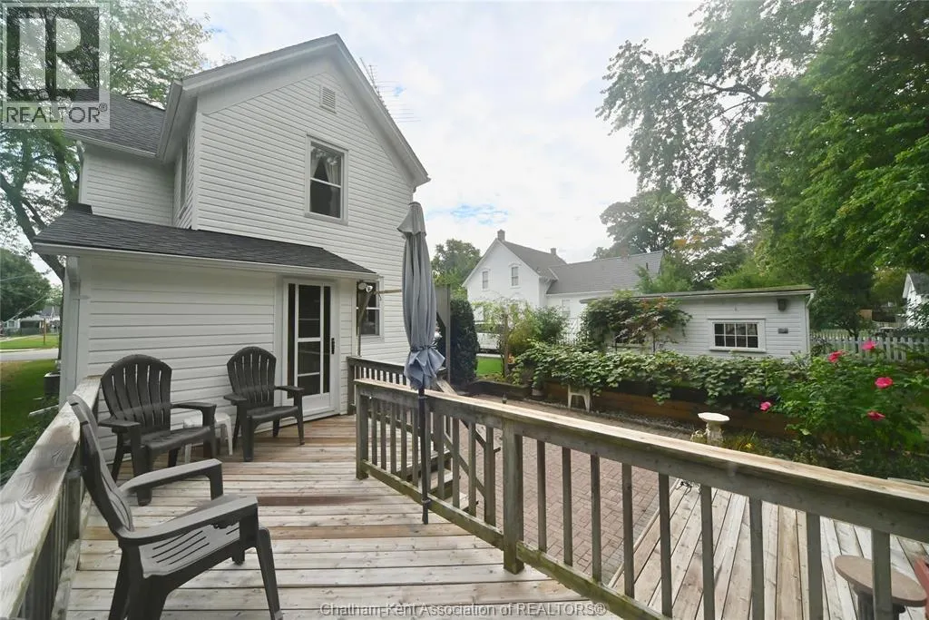 51 Erie STREET South