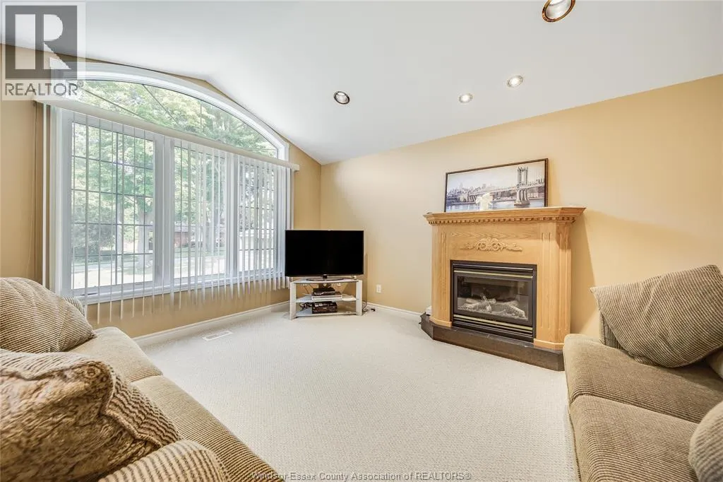 1314 ORCHARD BLVD