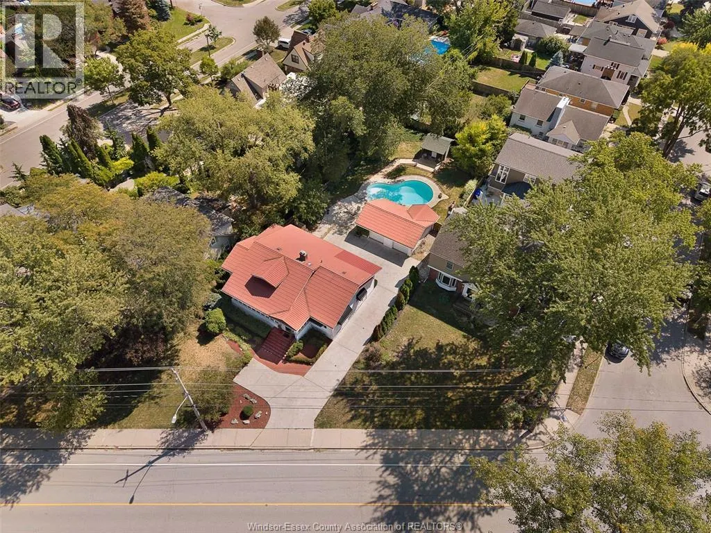 7341 RIVERSIDE DRIVE East