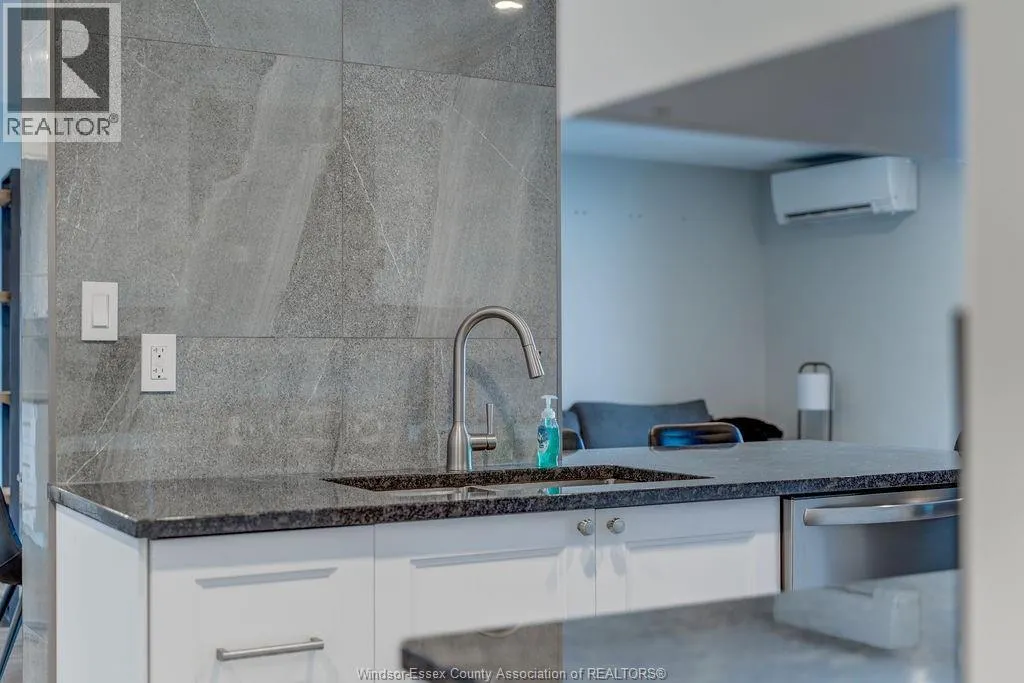 9099 RIVERSIDE DRIVE East Unit# 1117 E
