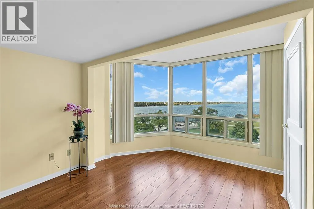 3601 RIVERSIDE Unit# 803