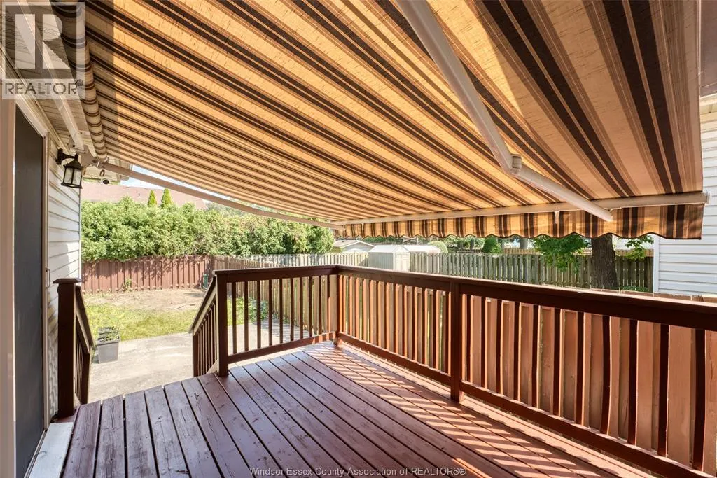 208 RAMBLEWOOD DRIVE