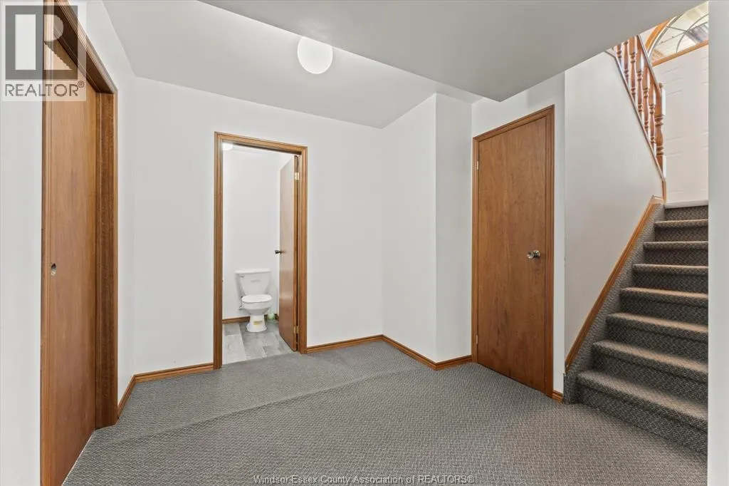 2913 ROBILLARD CRES