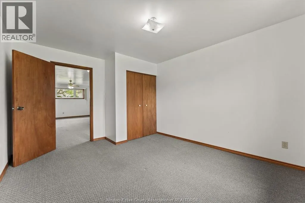 2913 ROBILLARD CRES