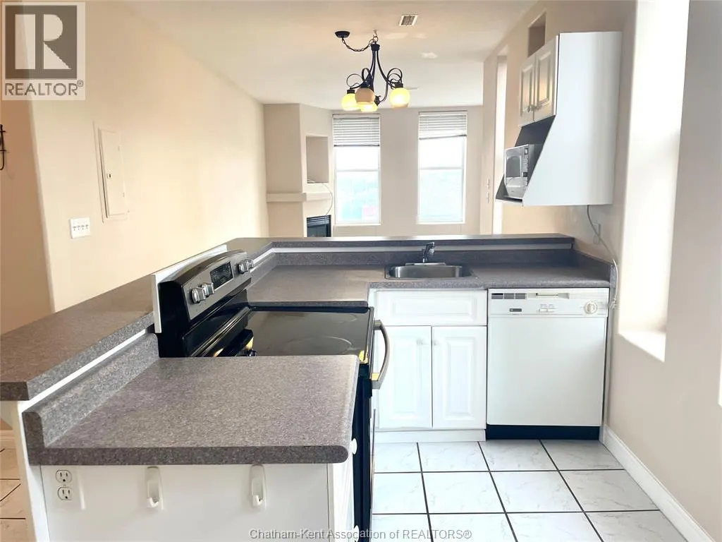 317 Queen STREET Unit# 301