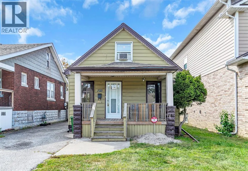 733 RANDOLPH