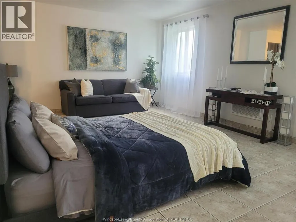 8591 RIVERSIDE DRIVE East Unit# 208