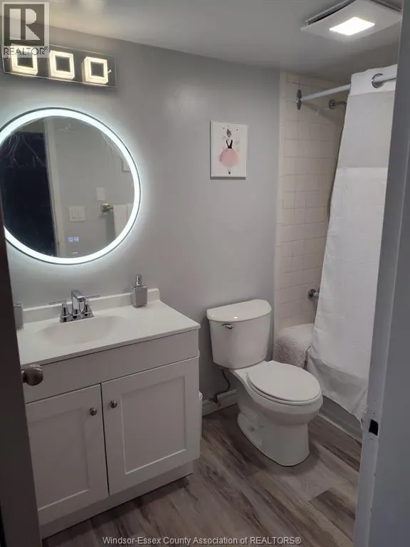 8591 RIVERSIDE DRIVE East Unit# 208
