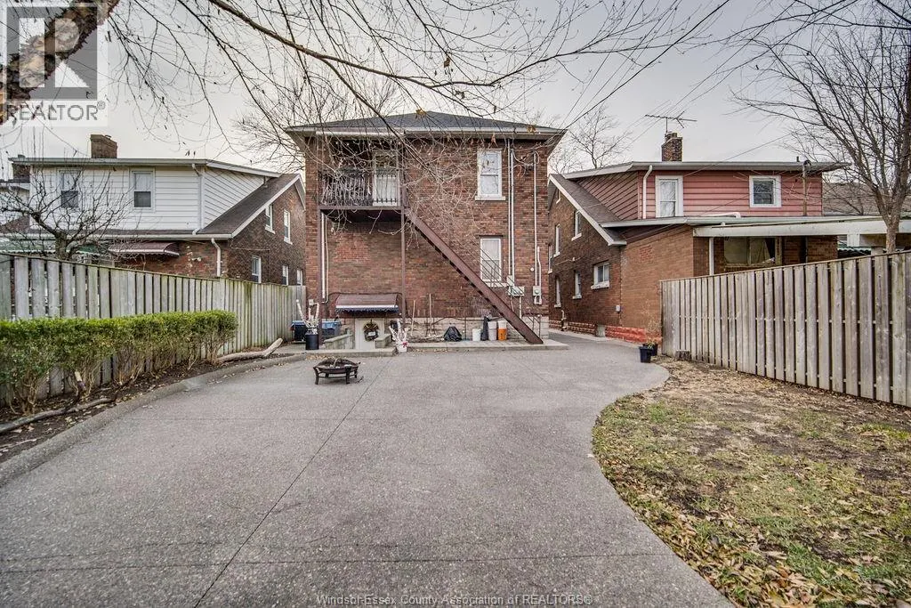 1346 PARENT AVE #MAINFLOOR