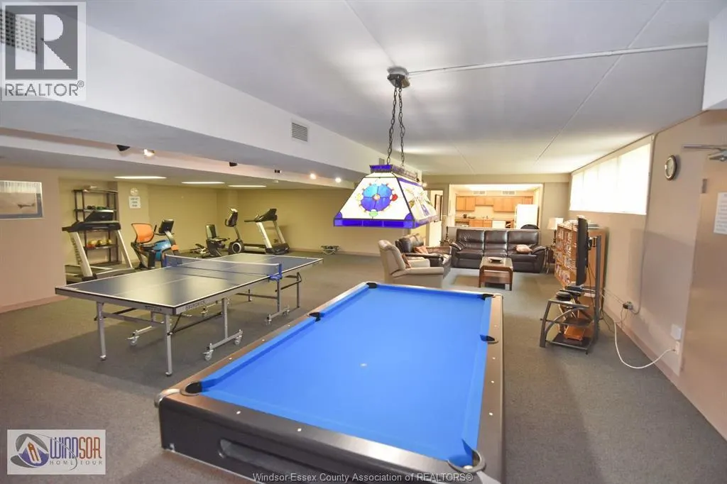 320 VILLAGE GROVE Unit# 206