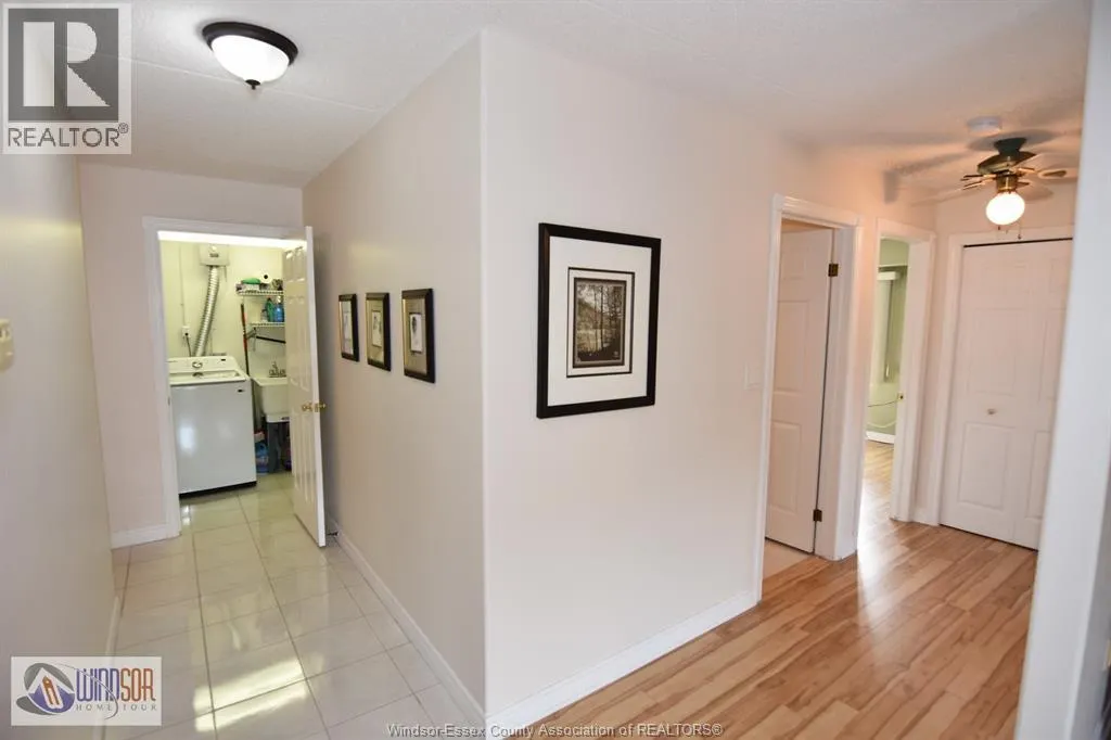 320 VILLAGE GROVE Unit# 206