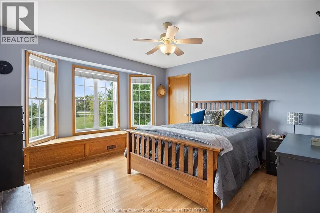 1864 LAKESHORE RD 123