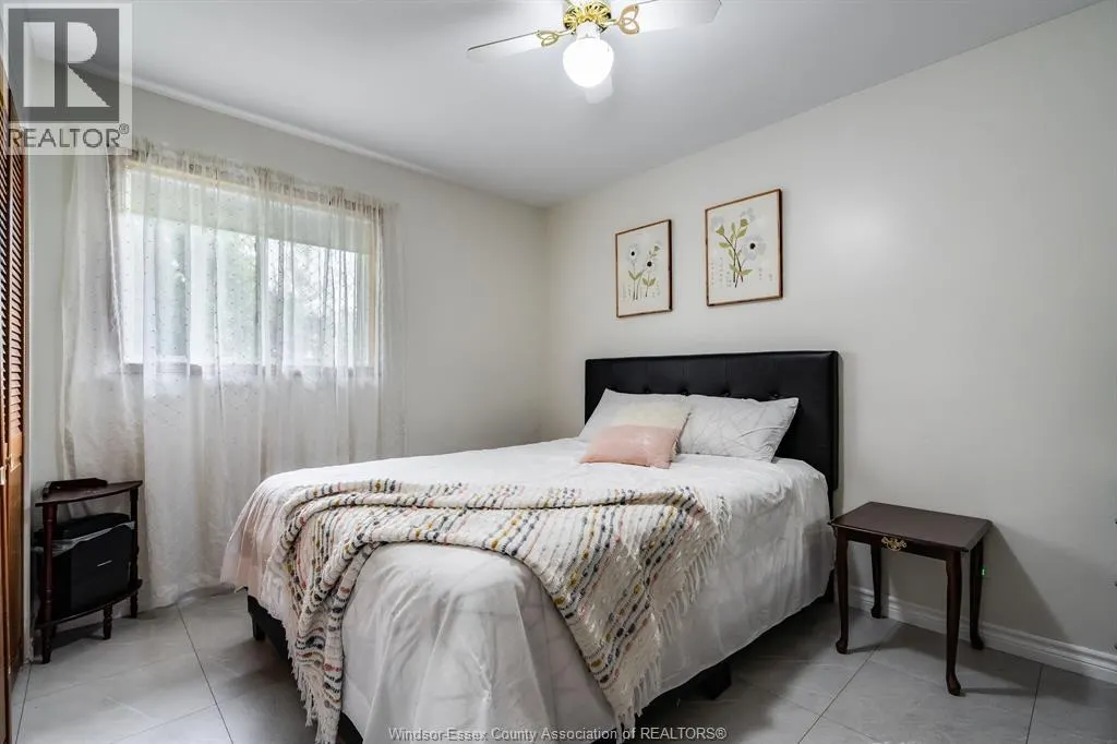 21309 Harbour ROAD