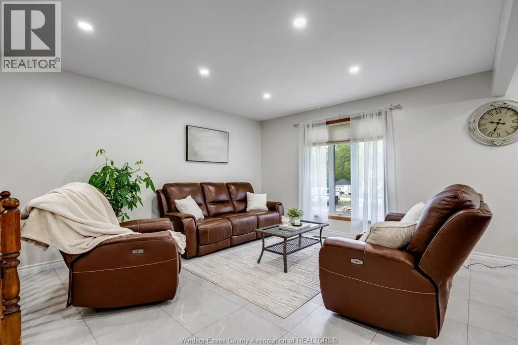 21309 Harbour ROAD