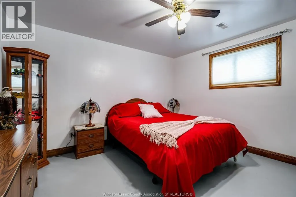 21309 Harbour ROAD