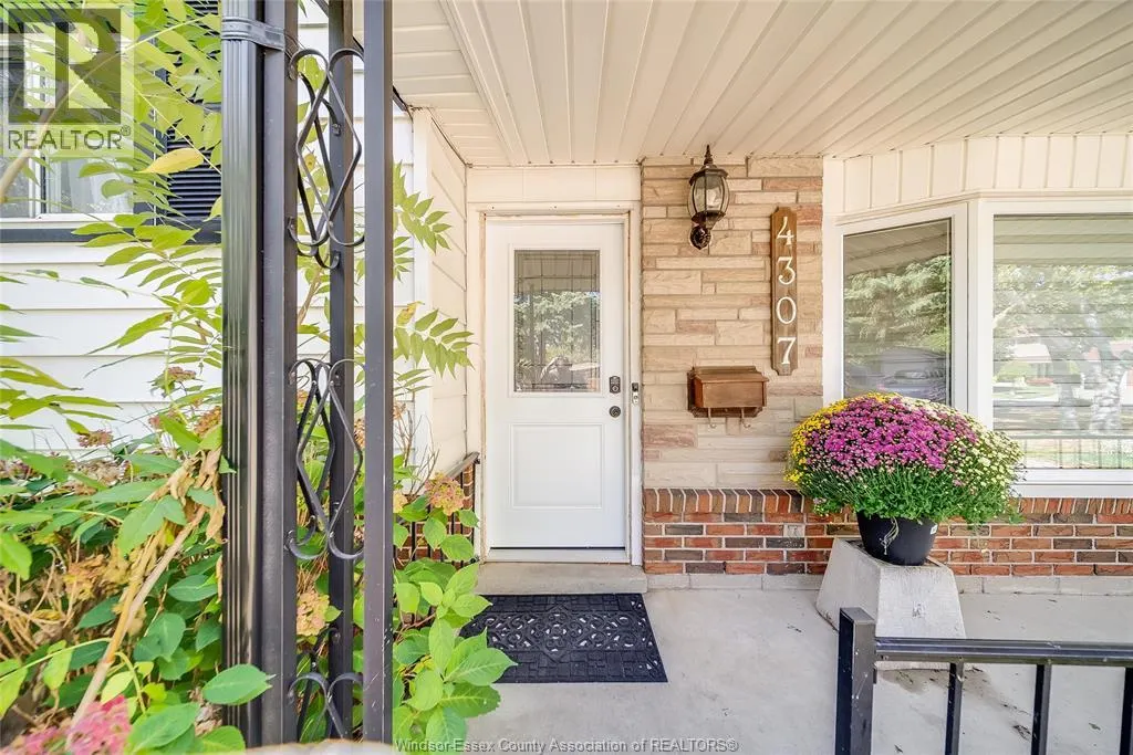 4307 ASHFIELD CRESCENT Unit# MAIN