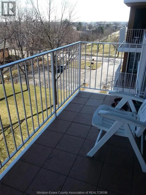 6624 THORNBERRY Unit# 207