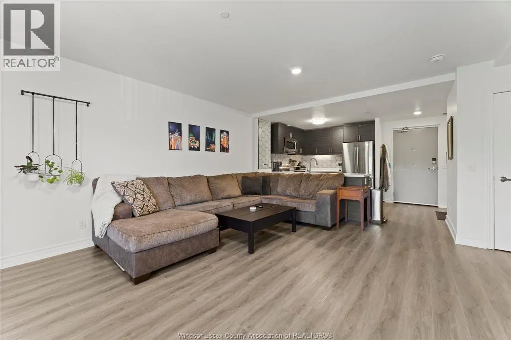 1611 BANWELL Unit# 610