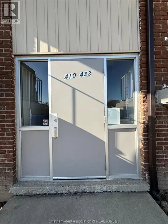 118 RIVERVIEW DRIVE Unit# 412