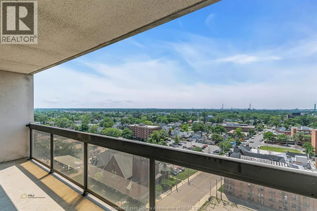 150 PARK STREET West Unit# 1513