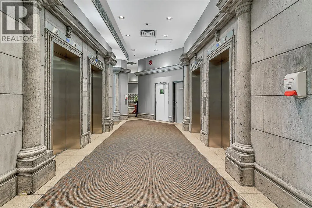150 PARK STREET West Unit# 1513
