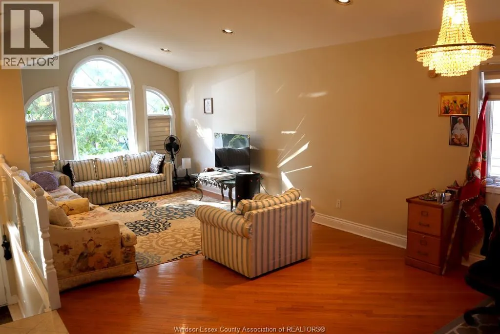 1432 MERIDIAN STREET Unit# UPPER