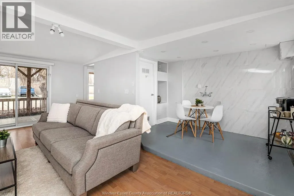 1486 Caille Ave.
