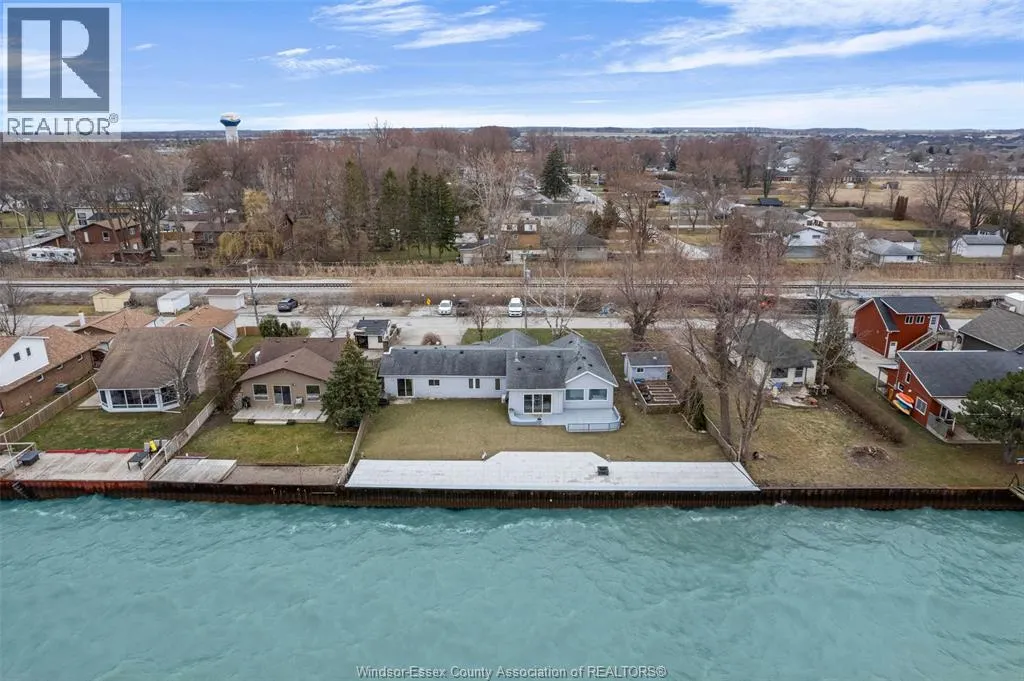 1486 Caille Ave.