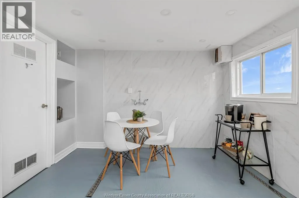 1486 Caille Ave.