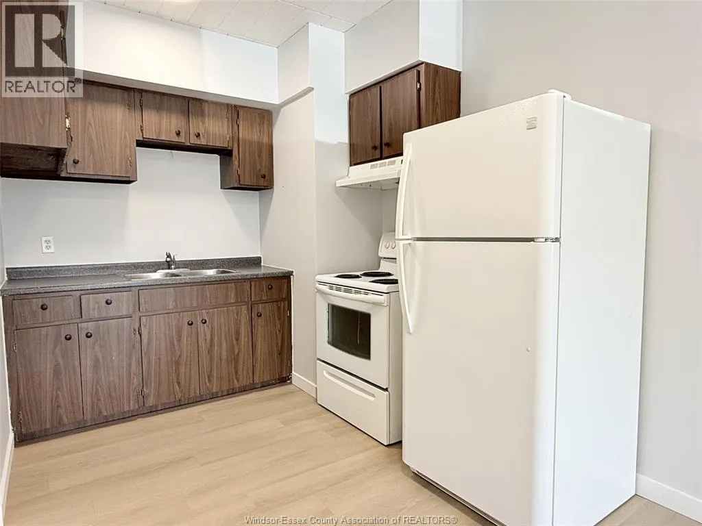 3503 SANDWICH STREET Unit# 103