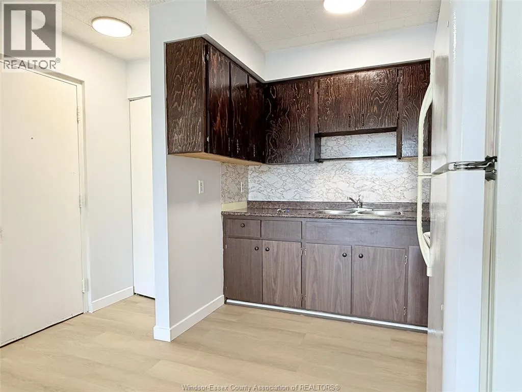 3503 SANDWICH STREET Unit# 304