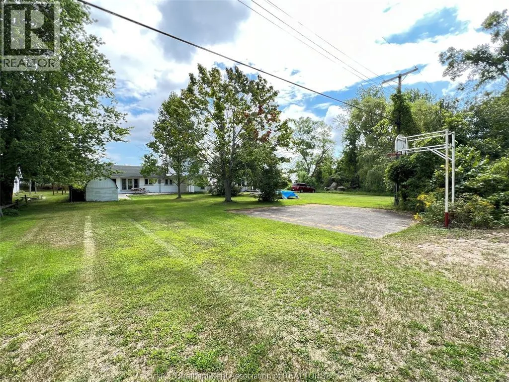 17234 Lakeshore ROAD