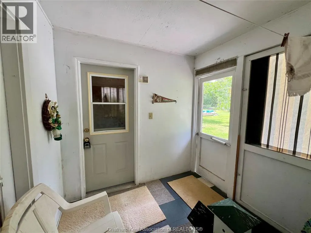 17234 Lakeshore ROAD